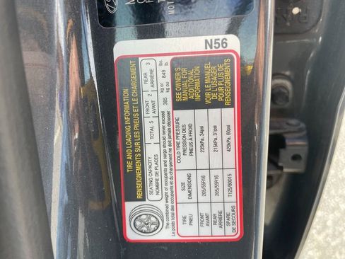 Used 2024 Hyundai Elantra SEL FWD image 31