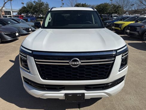 Certified 2025 Nissan Armada SV image 8