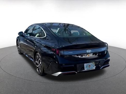 Used 2025 Hyundai Sonata SEL image 9