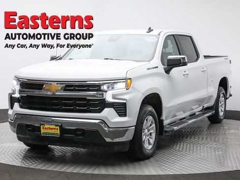 Used 2024 Chevrolet Silverado 1500 LT w/ Protection Package AWD/4WD image 1