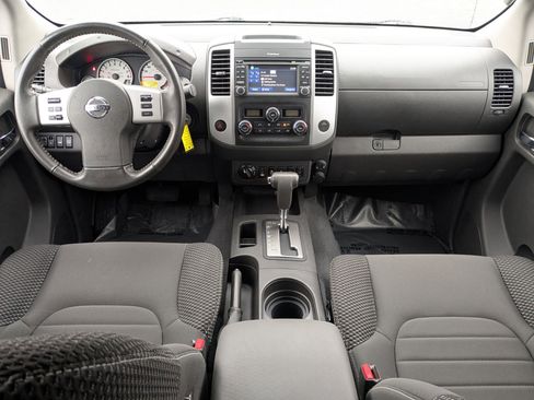 Used 2019 Nissan Frontier PRO-4X image 31