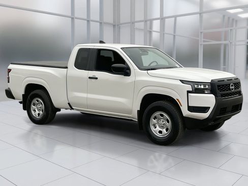 New 2026 Nissan Frontier S w/ Tow Package image 8
