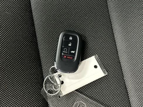 Used 2024 Honda CR-V EX image 32