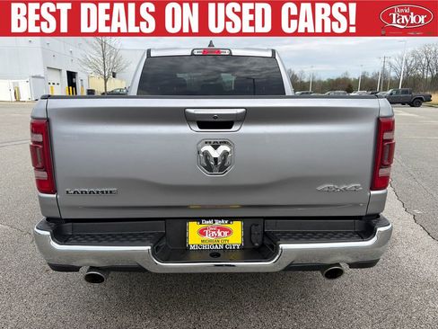 Used 2024 RAM 1500 Laramie AWD/4WD image 4