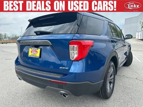 Used 2022 Ford Explorer XLT w/ Equipment Group 202A AWD/4WD image 3