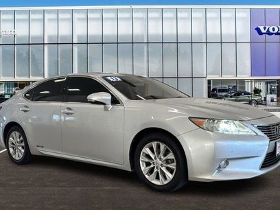 Used 2013 Lexus ES 300h Hybrid