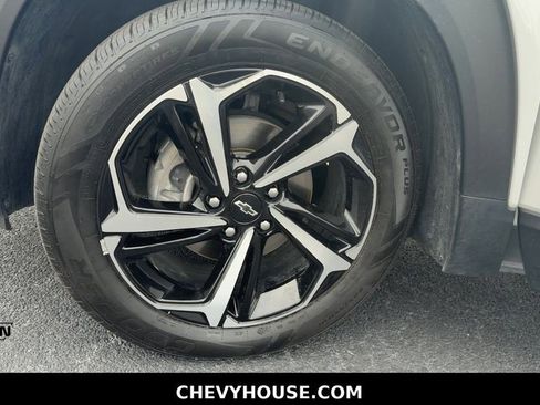 Used 2021 Chevrolet TrailBlazer RS w/ Technology Package FWD image 28