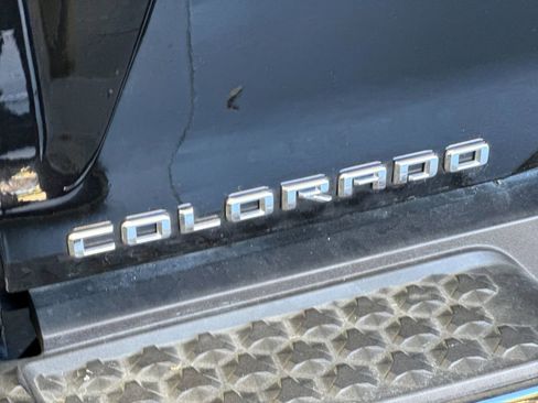 Used 2023 Chevrolet Colorado W/T image 24