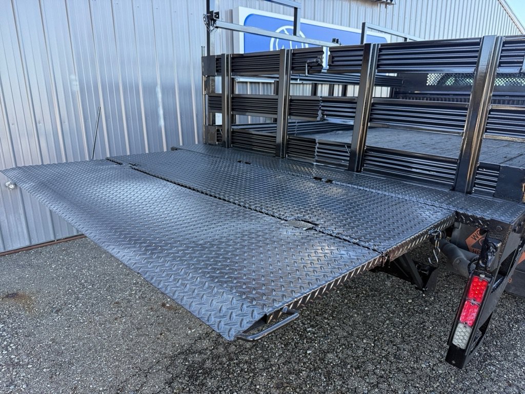 Used 2016 Ford F450 XL w/ Power Equipment Group RWD image 22