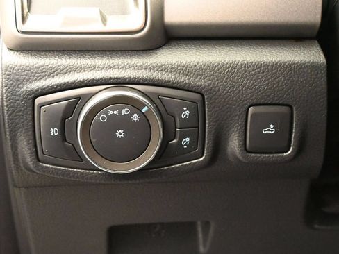Used 2019 Ford Ranger XLT w/ Equipment Group 301A Mid RWD image 4