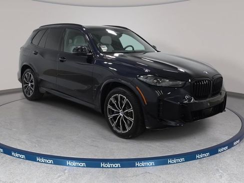 Used 2024 BMW X5 xDrive50e w/ M Sport Package AWD/4WD image 3