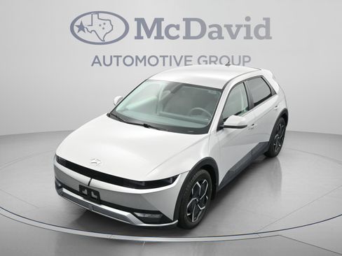 Used 2024 Hyundai Ioniq 5 SEL RWD image 34