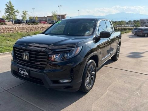 Used 2023 Honda Ridgeline Sport image 3