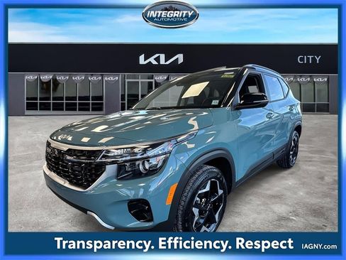 Used 2025 Kia Seltos S image 5