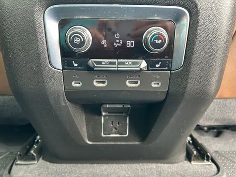 Used 2021 Chevrolet Tahoe High Country w/ Premium Package AWD/4WD image 46