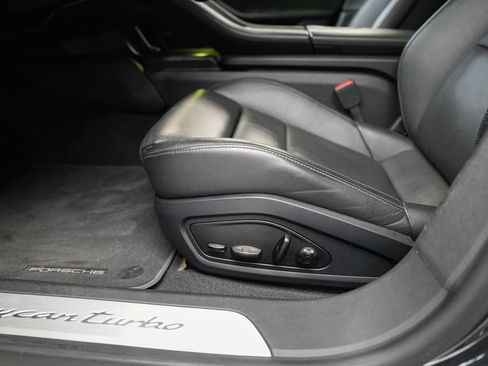 Used 2020 Porsche Taycan Turbo AWD/4WD image 15