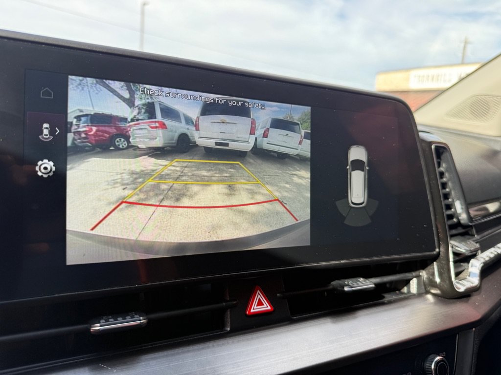 Used 2023 Kia Sportage EX FWD image 28