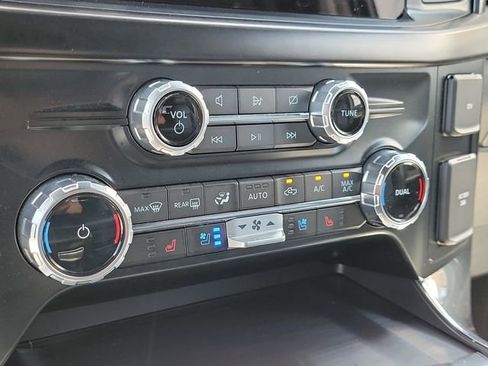 Used 2023 Ford F150 Lariat w/ Equipment Group 502A High AWD/4WD image 30