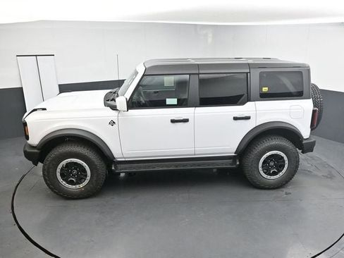 New 2026 Ford Bronco Outer Banks w/ Sasquatch Package AWD/4WD image 19