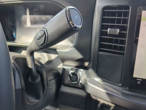 New 2026 Ford F250 Lariat w/ Black Appearance Package image 59