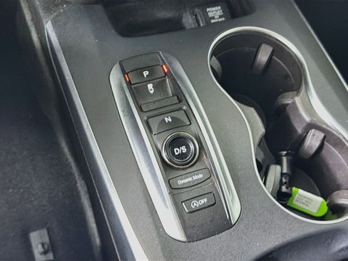 Used 2020 Acura MDX FWD image 24