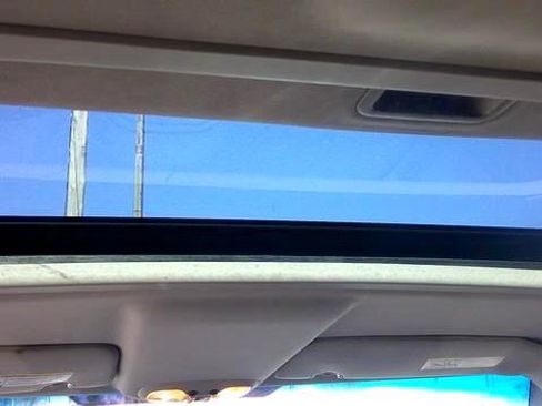 Used 2011 Jeep Patriot Latitude image 11