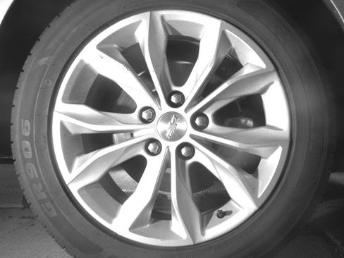 Used 2024 Chevrolet Malibu LT image 15