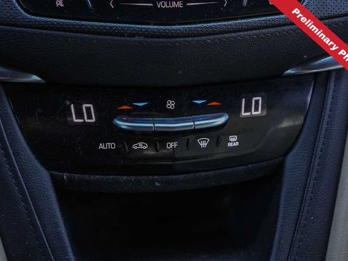Used 2019 Cadillac XT5 FWD image 20