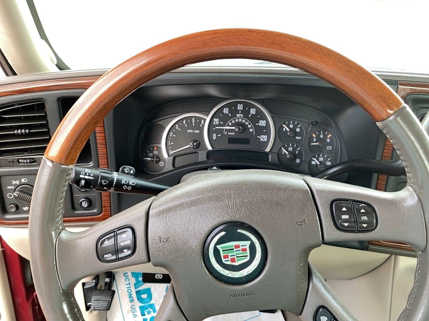 Used 2004 Cadillac Escalade EXT AWD/4WD image 15