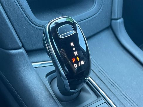Used 2026 Cadillac XT5 Luxury FWD image 32