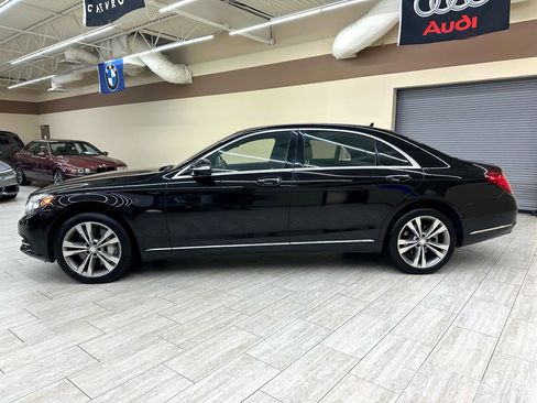 Used 2017 Mercedes-Benz S 550 Sedan image 10