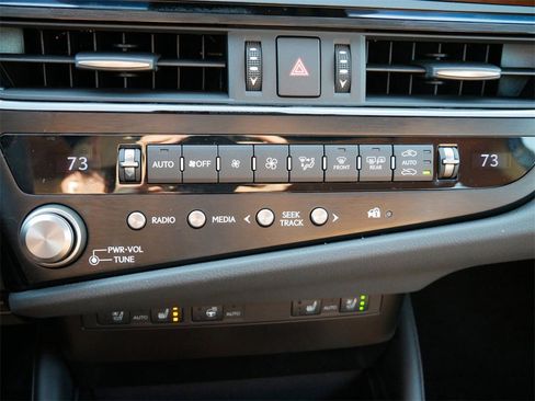 New 2025 Lexus ES 350 w/ Premium Package image 20