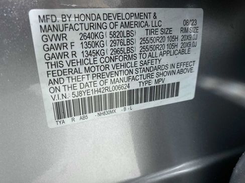 Used 2024 Acura MDX SH-AWD w/ Technology Package image 21