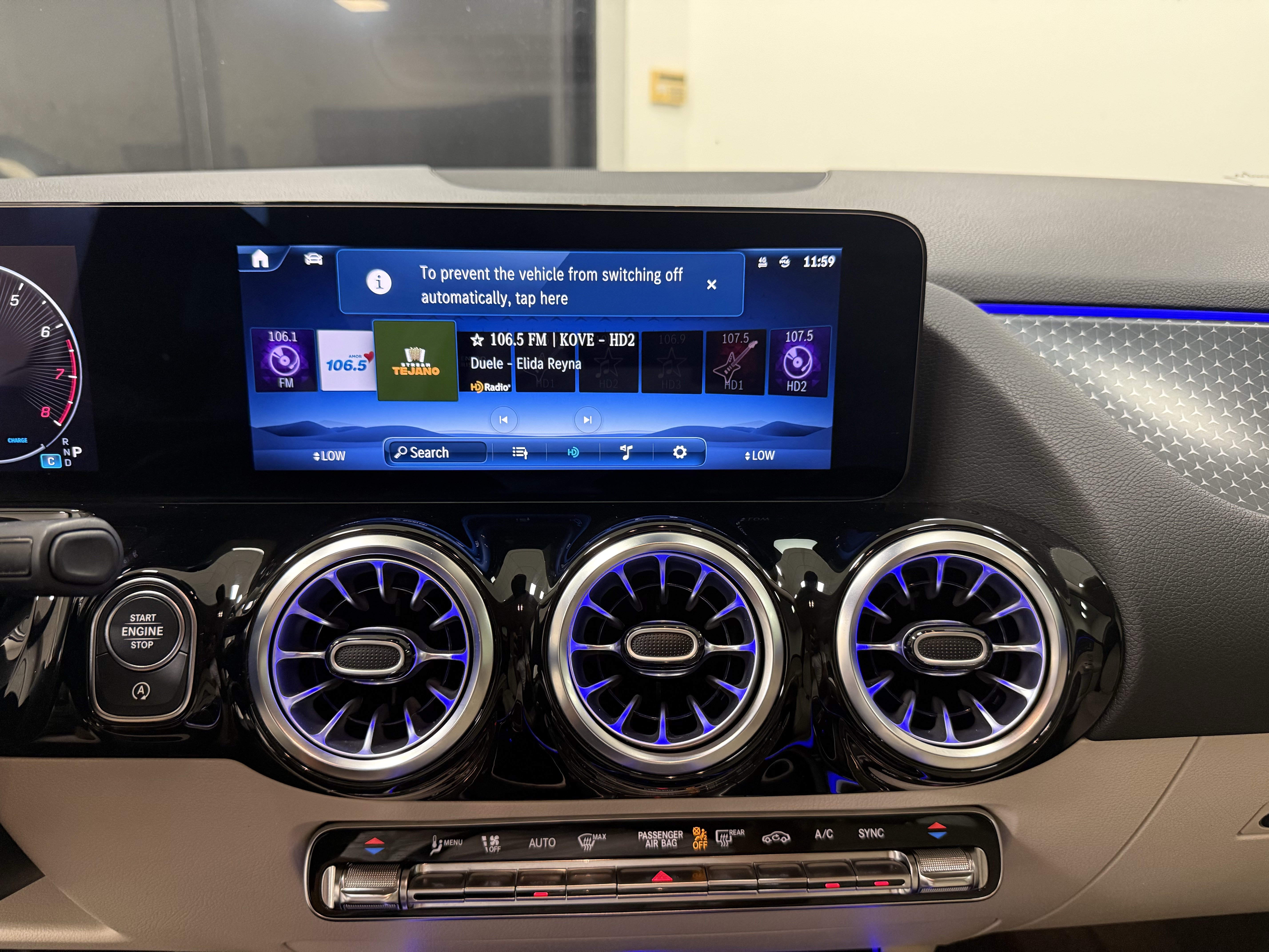 Used 2025 Mercedes-Benz GLA 250 image 21