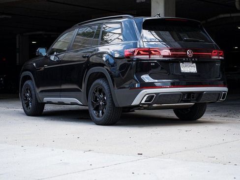 New 2026 Volkswagen Atlas Peak Edition AWD/4WD image 5