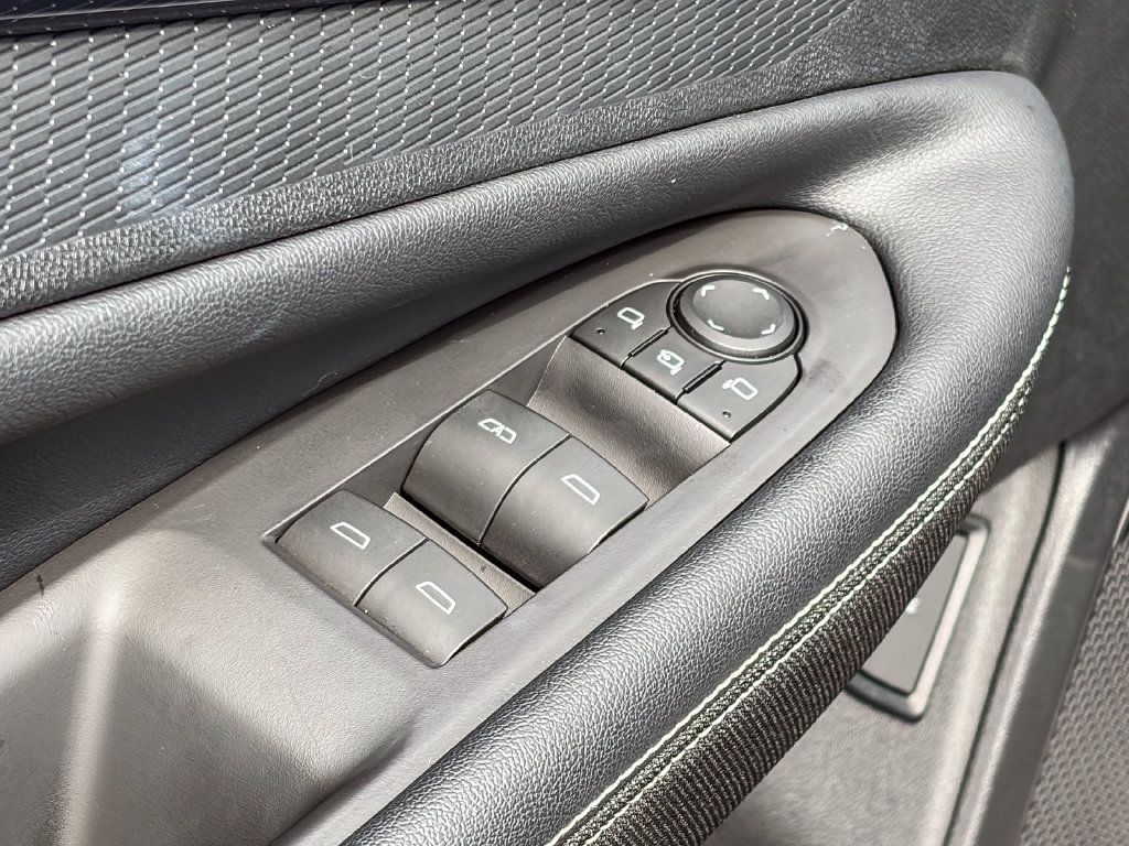 Used 2024 Chevrolet Blazer EV LT AWD/4WD image 43