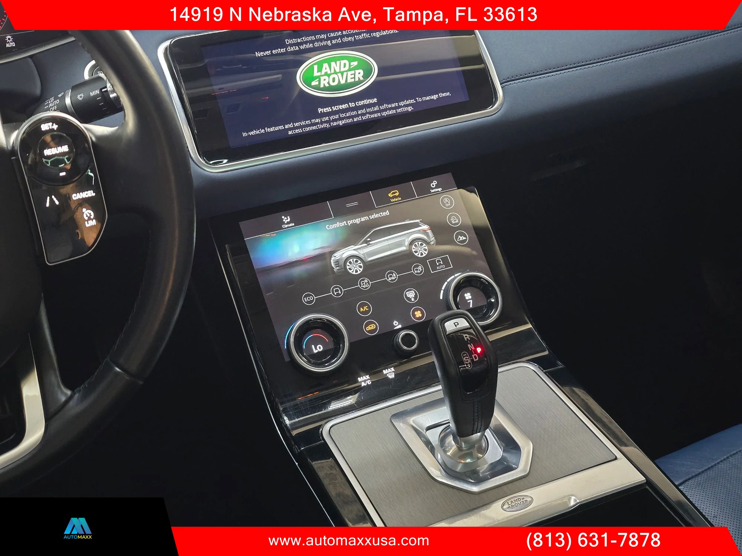 Used 2020 Land Rover Range Rover Evoque SE AWD/4WD image 19