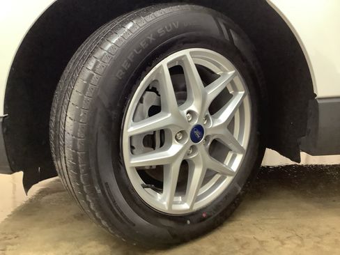 Used 2022 Ford Edge SEL AWD/4WD image 25