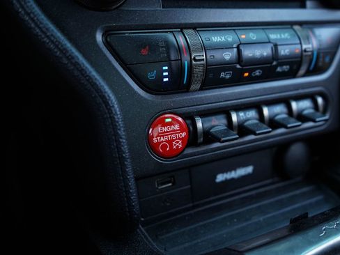 Used 2017 Ford Mustang Shelby GT350 RWD image 27