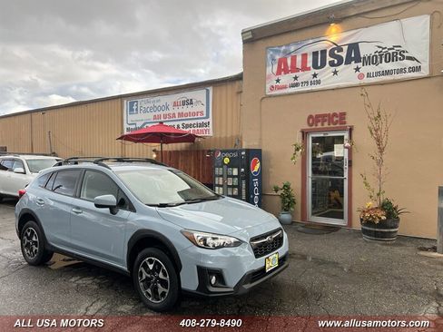 Used 2019 Subaru Crosstrek 2.0i Premium image 3