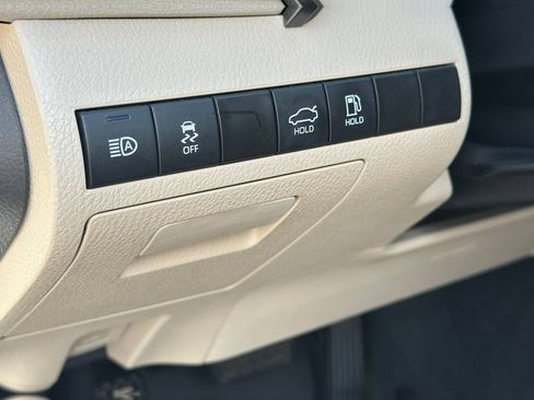 Used 2023 Toyota Camry LE FWD image 23