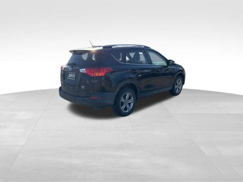 Used 2015 Toyota RAV4 XLE image 5