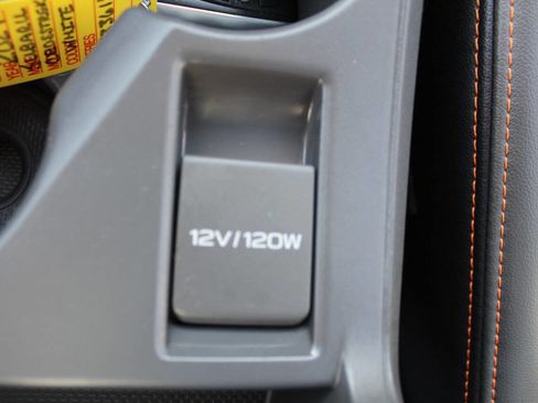 Used 2024 Subaru Crosstrek 2.5i Limited w/ Popular Package #4A AWD/4WD image 16