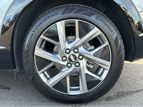 New 2026 Cadillac Optiq Luxury 1 image 13