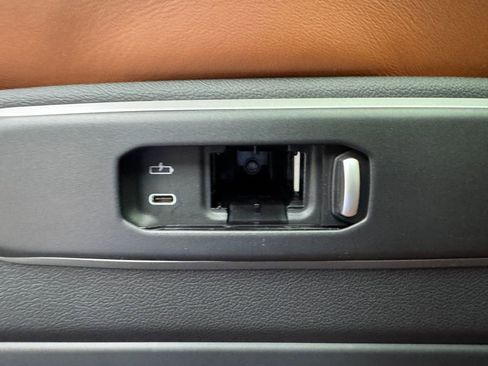 New 2026 BMW X5 M60i image 26