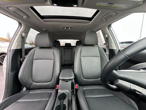 Used 2024 Kia Seltos EX AWD/4WD image 21