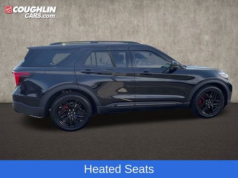 Used 2025 Ford Explorer ST image 11