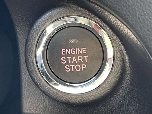 Certified 2025 Subaru Ascent Limited w/ Popular Package #1 image 29