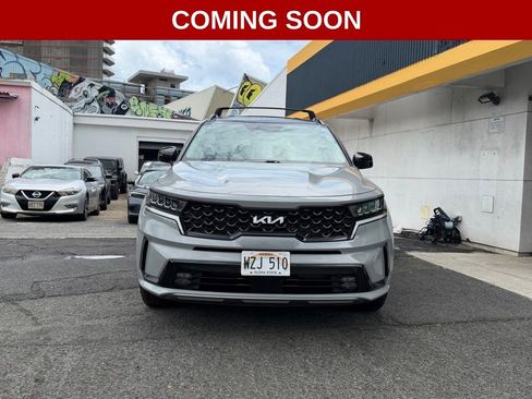 Used 2023 Kia Sorento EX w/ Panoramic Sunroof Package FWD image 2