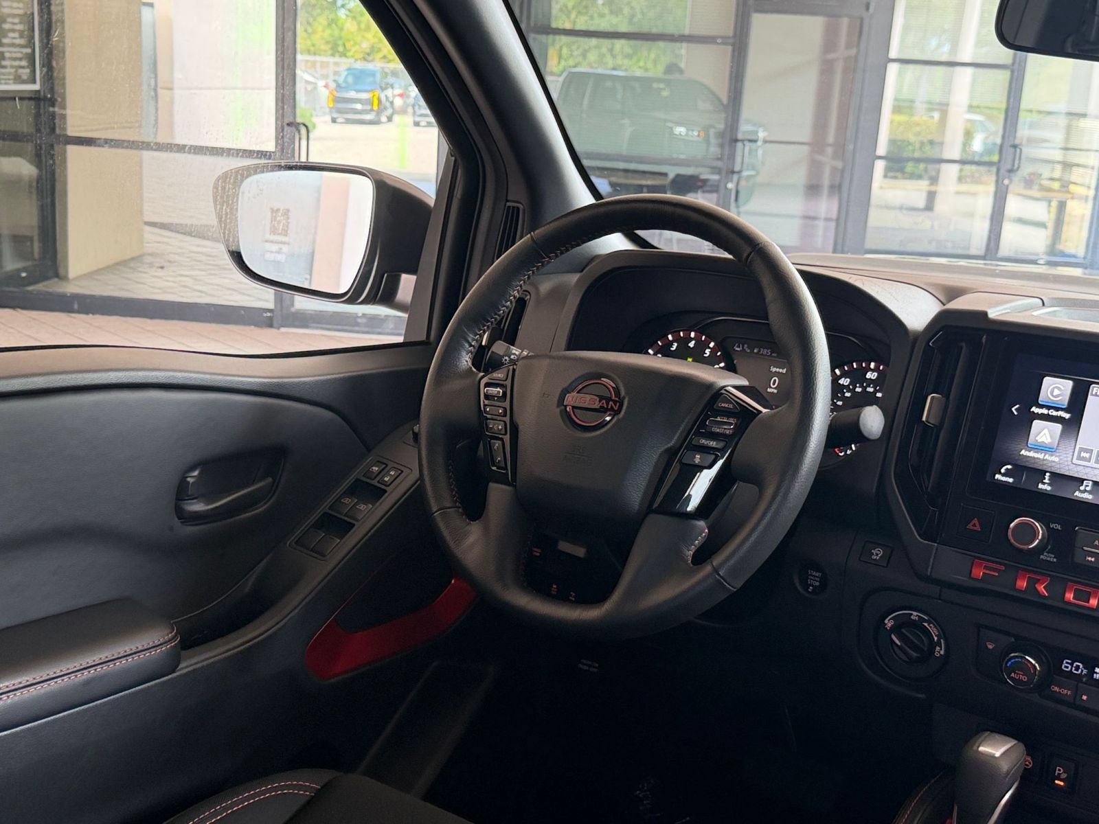 Used 2026 Nissan Frontier PRO-4X AWD/4WD image 28